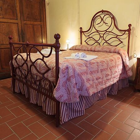 Locanda Al Castello Di Sorci 앙기아리 외부 사진