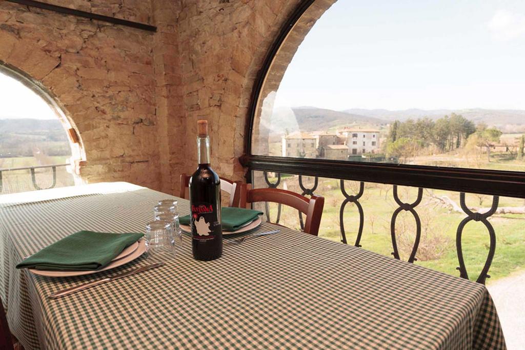 Locanda Al Castello Di Sorci 앙기아리 외부 사진